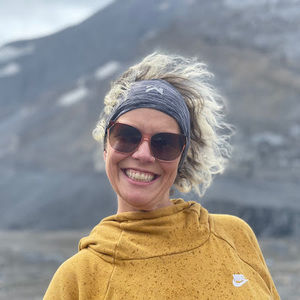 Meet your Posher, Angela